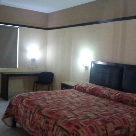 Jalyd Inn Ирапуато Экстерьер фото