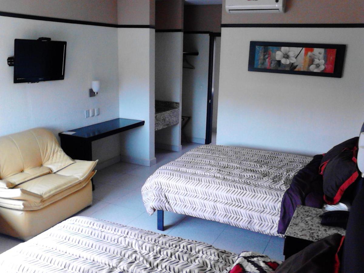 Jalyd Inn Ирапуато Экстерьер фото
